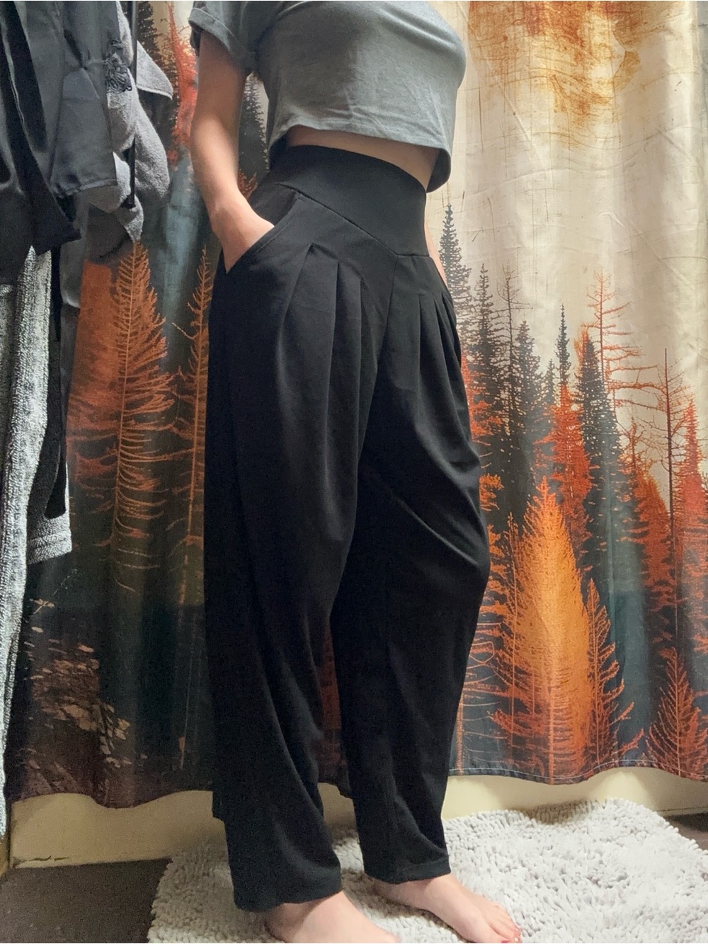 HALARA Black Pleated High-Waist Pants